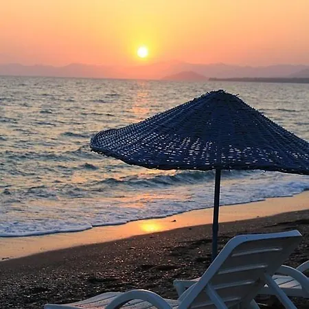 Sunset Beach Club 费特希耶