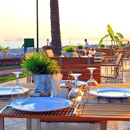 Sunset Beach Club 公寓式酒店